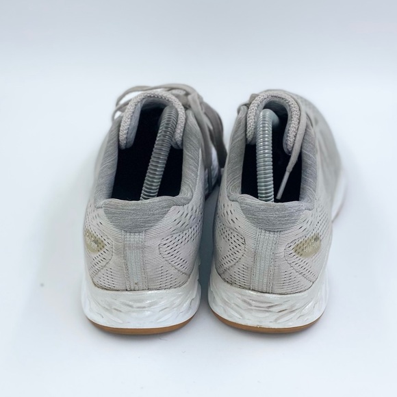 New Balance Arishi Fresh Foam Gray Running Shoes WOMENS Size 9 WARISL01 - Picture 4 of 6